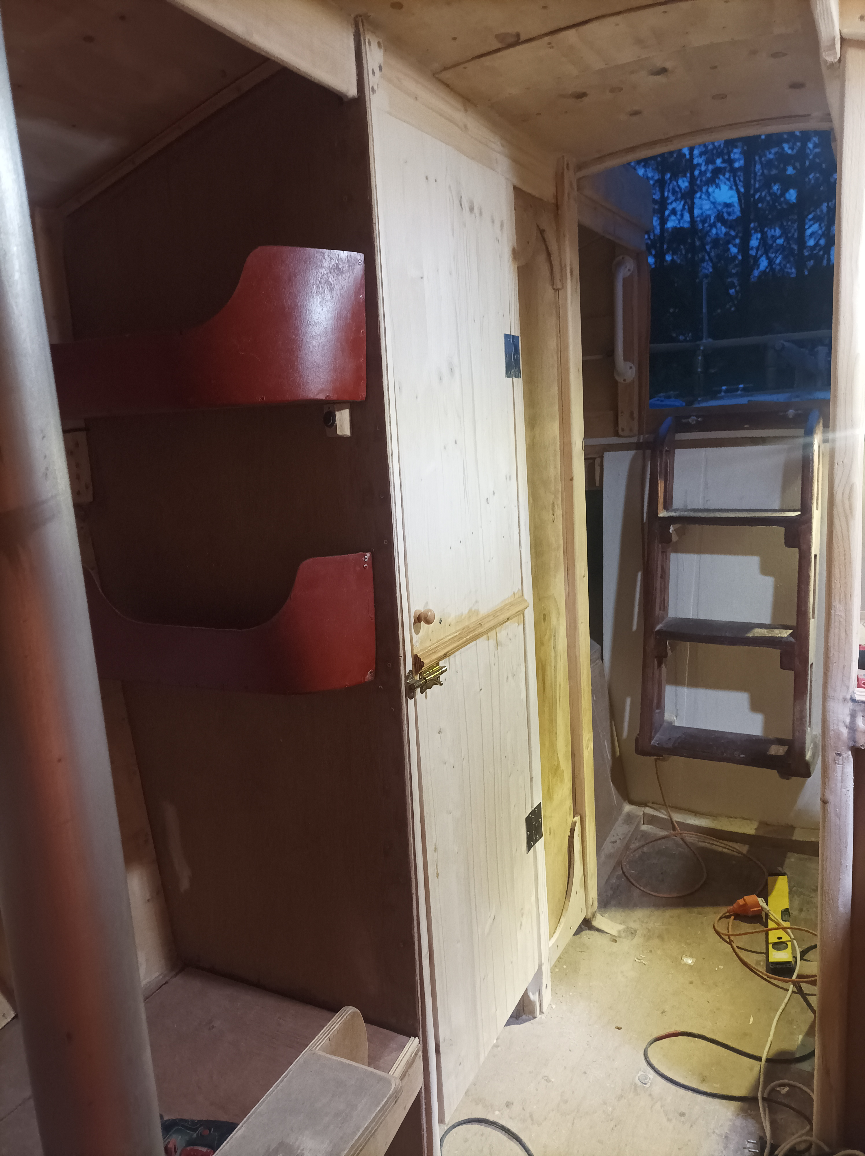 Építés - belső tér 2