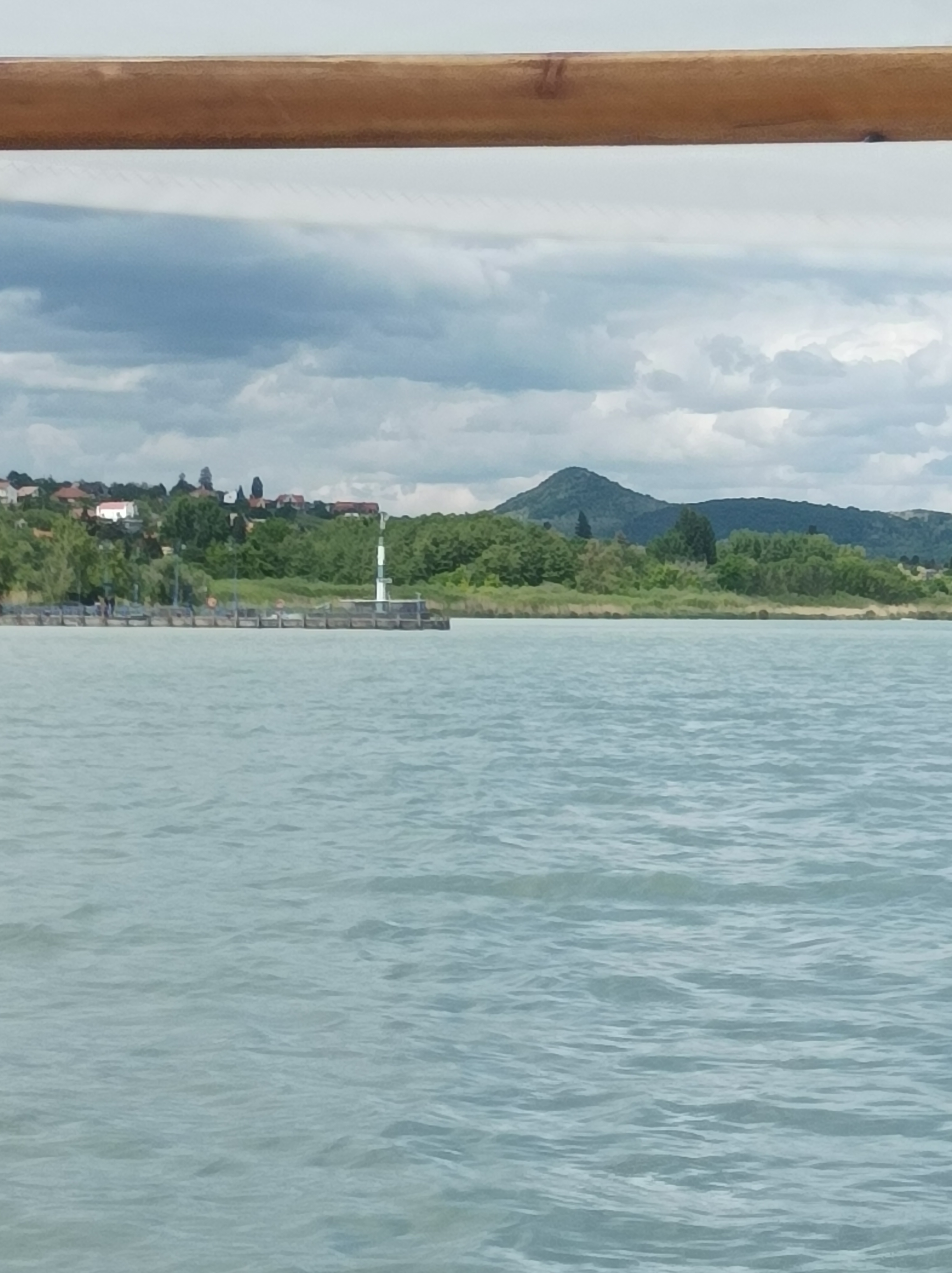 Vitorlázás a tengeren